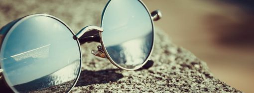 Worauf sollte man achten, wenn man die passende Sonnenbrille für den kommenden Sommer einkauft?